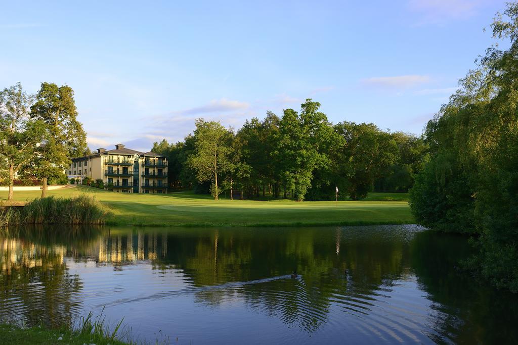 Vale Resort Hensol Exterior foto